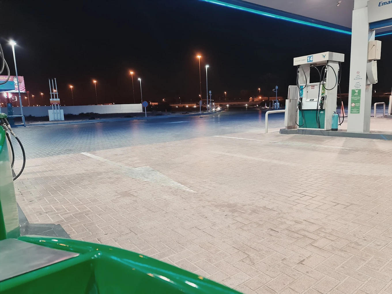 Emirates Global Gas station